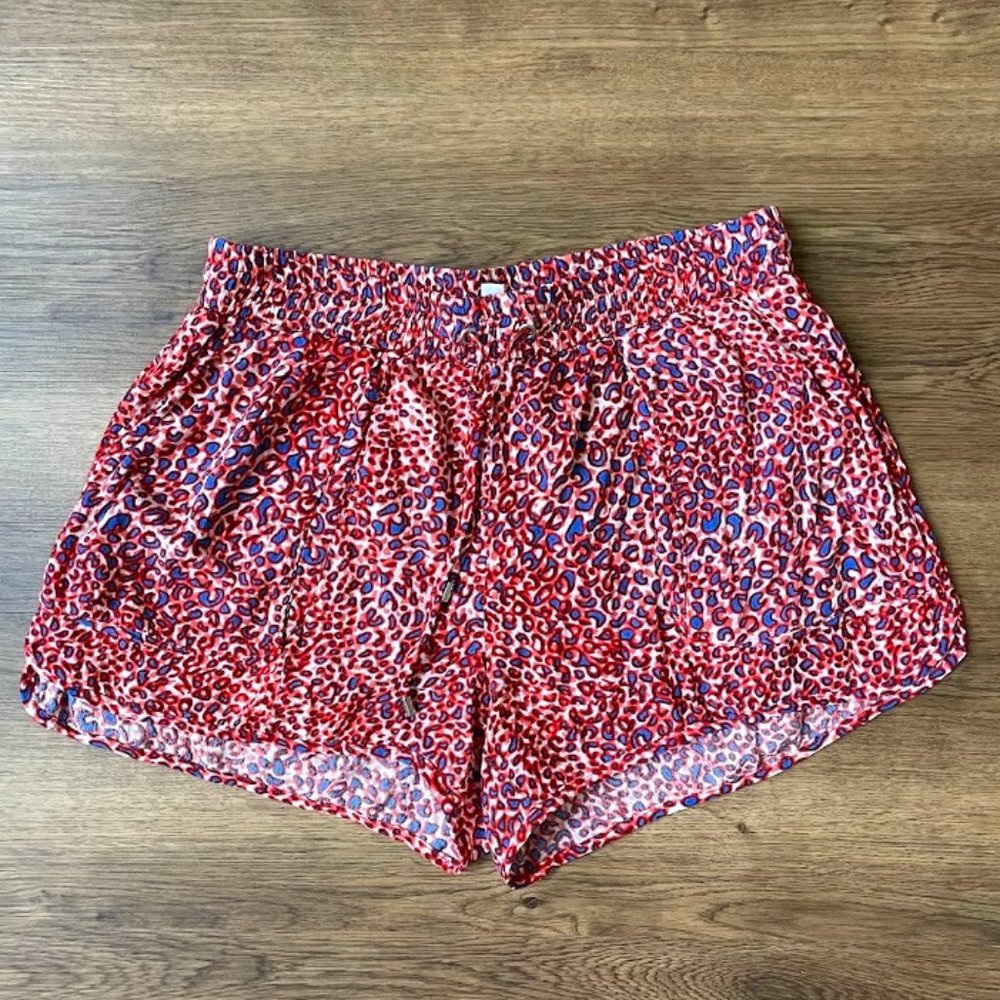 Witchery Leopard Print Lounge Shorts, Perfect for Summer! Size AU 8 / US 4